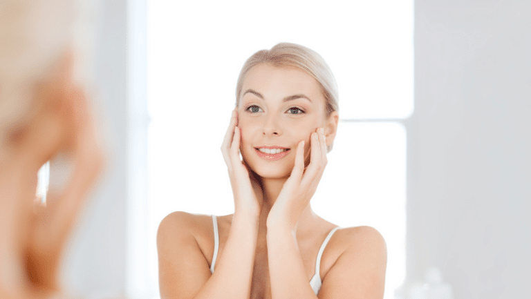 How to Tighten Sagging Skin on Your Face