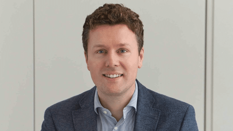 Mr Jonathan Dunne, Consultant Plastic Surgeon